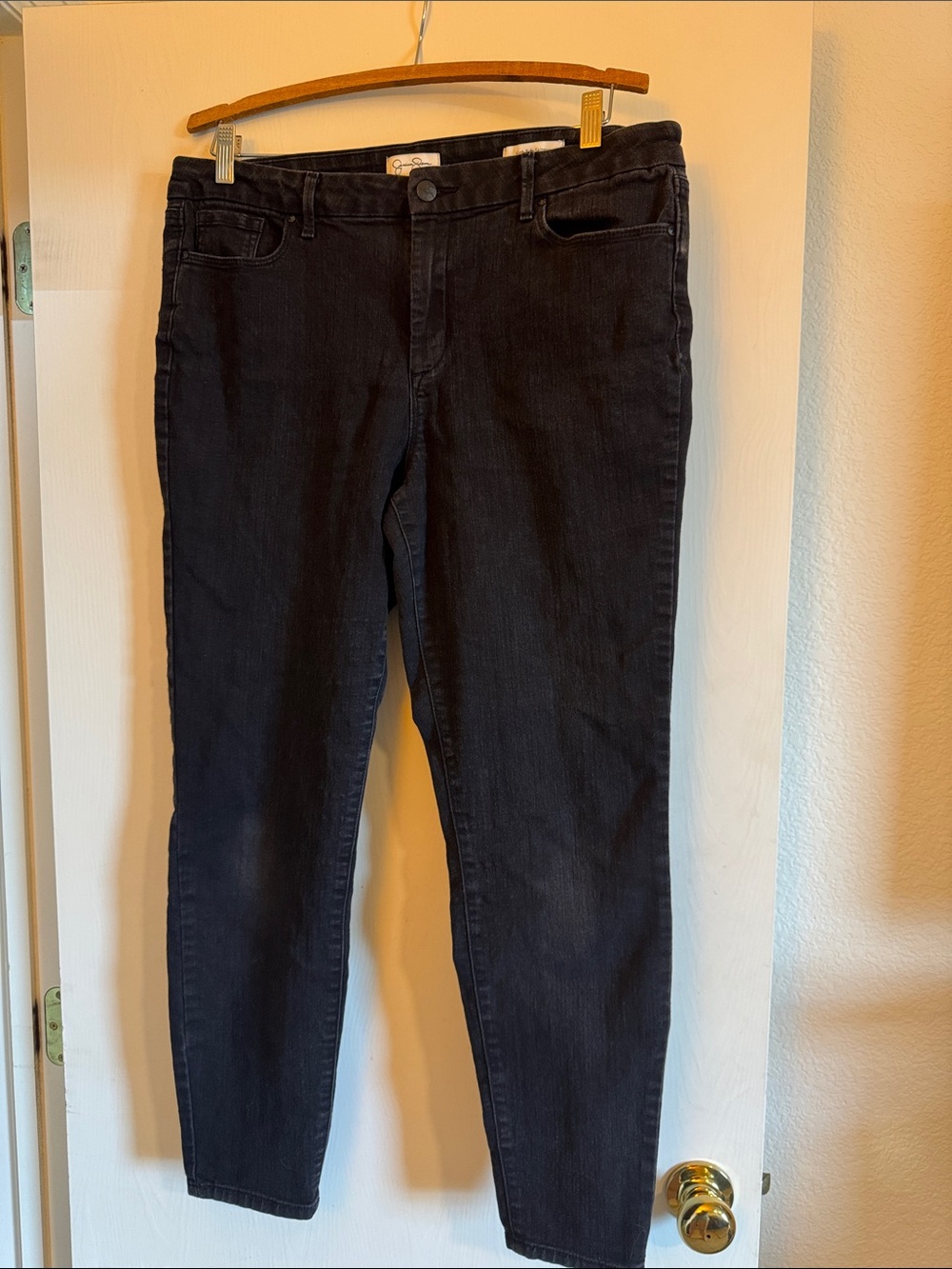 Jessica Simpson Women's Black Stretch Skinny Jeans